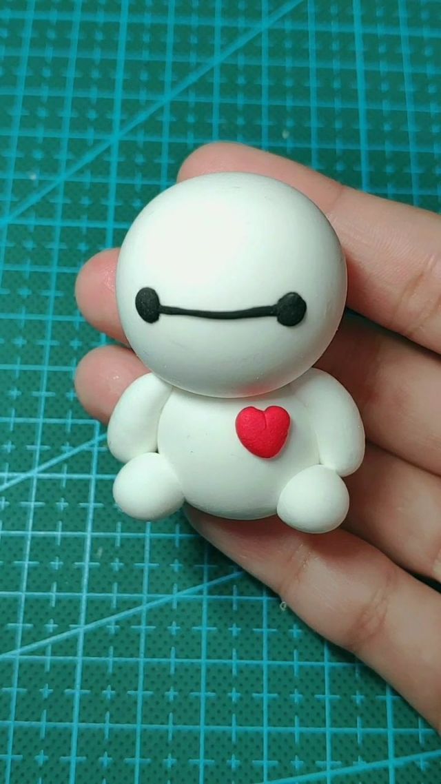 超轻粘土手工,15秒超可爱的大白教程,┗(^0^)┓喜欢吗
