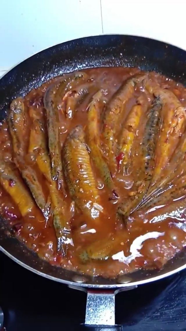 酱焖泥鳅鱼.赶紧学起来吧.好吃停不下来.做法简单.